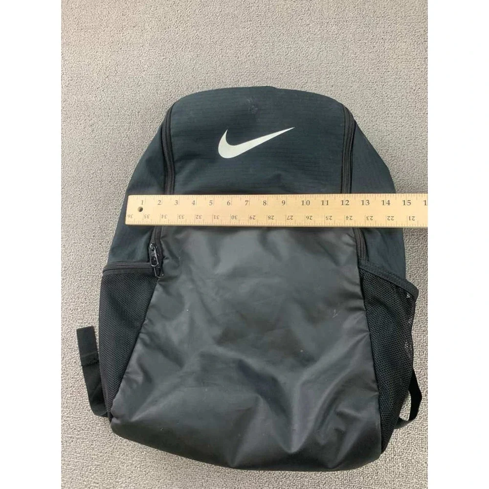 Nike Backpack Unisex White‎ Swoosh Black Laptop Sleeve School Sport Travel